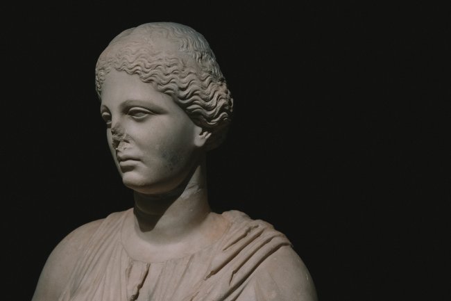 Melusina, the most beautiful legend of Scotland