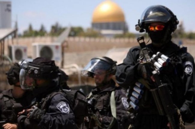 Occupation forces stormed the cities of Ramallah and Al-Bireh a short while ago