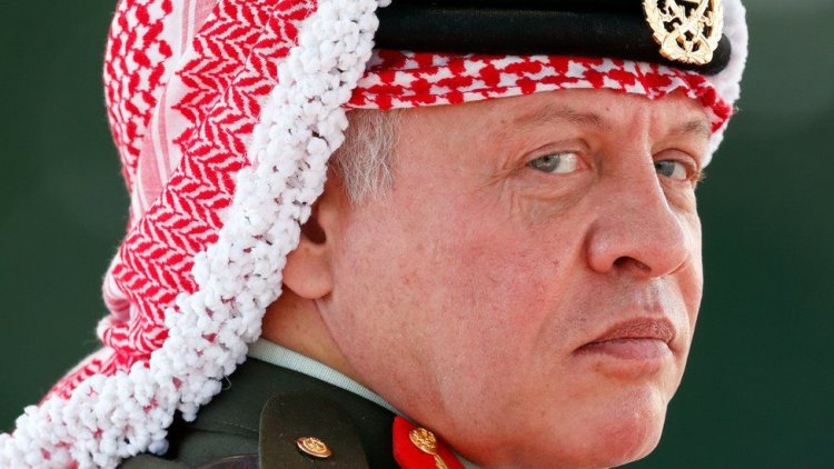 The Jordanian King Receiving the people of Palestine in Jordan or Egypt is a red line