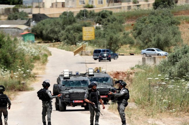 The Israeli occupation army penetrated the village of Al-Asakra, Bethlehem, in the West Bank