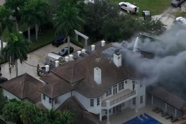 Firefighters Respond to Massive Fire at Miami Dolphins Star Tyreek Hill's South Florida Home